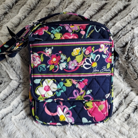 Vera Bradley 4 Piece Set Crossbody,Wallet, ID Holder, Chain Purse New Condition - Picture 1 of 11